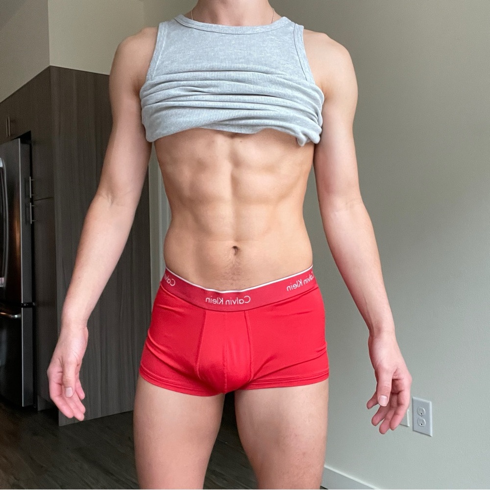 Calvin Klein Men's Red Boxer Briefs